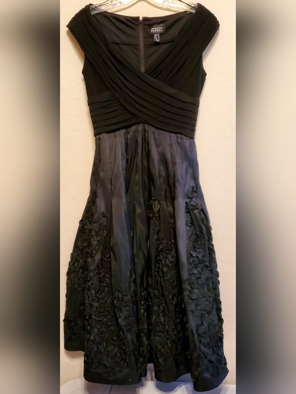 Adrianna Papell Black V-Neck Midi Fit & Flare Dress w/Floral-Appliqué Skirt Sz 4